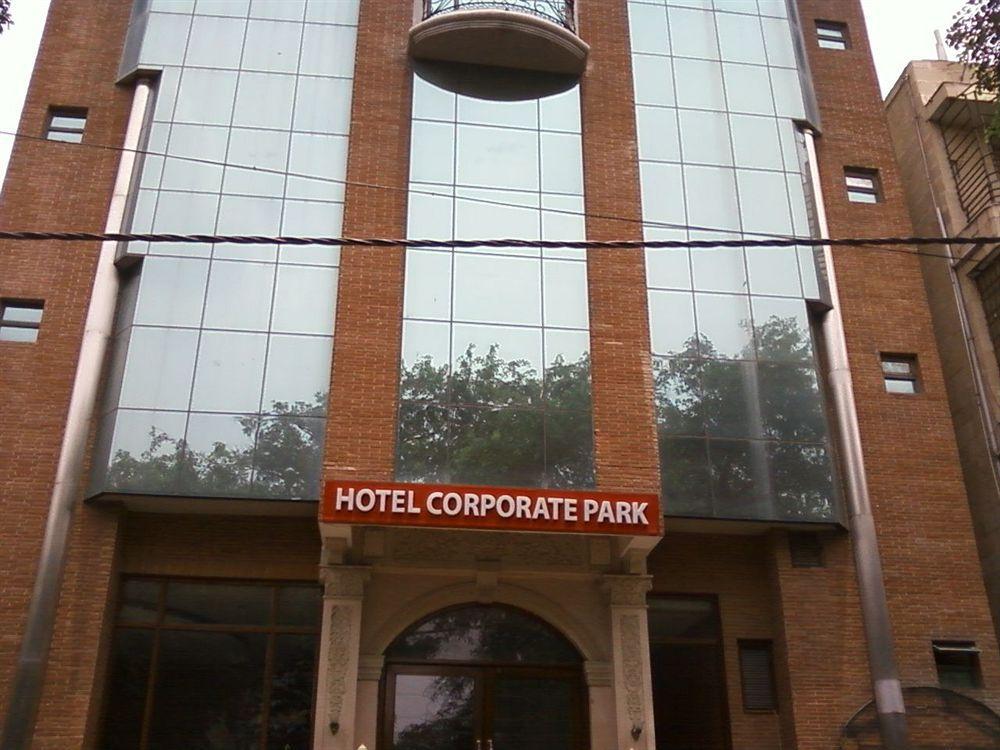 Hotel Treebo Corporate Park Nové Dillí Exteriér fotografie