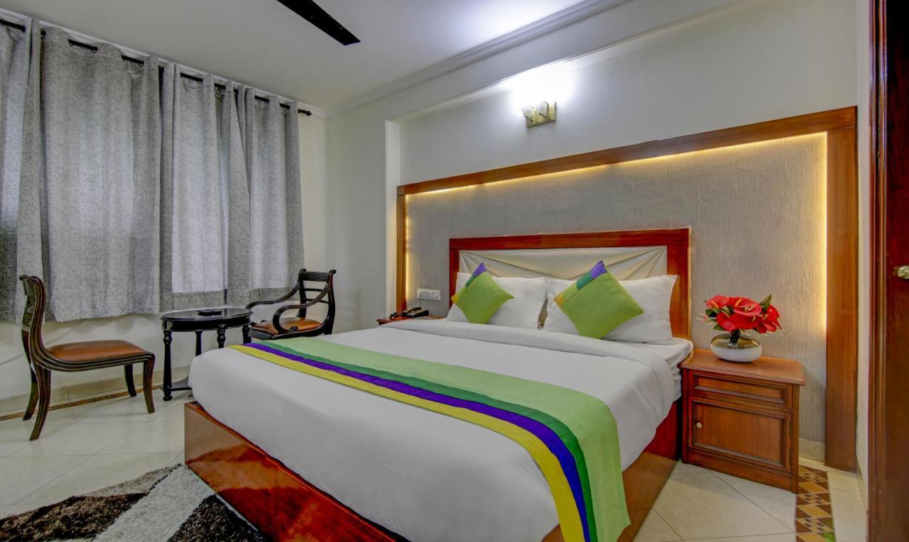Hotel Treebo Corporate Park Nové Dillí Exteriér fotografie
